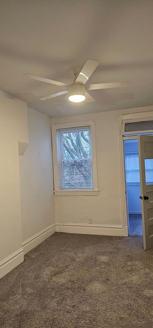 Building Photo - 3841 Shenandoah Ave