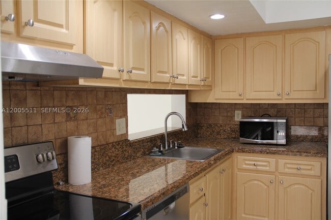 Building Photo - 8700 SW 133rd Ave