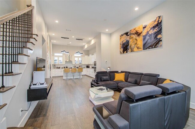 Building Photo - 2020 McGowen St