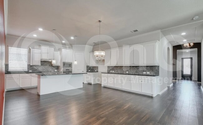 Building Photo - 14801 Cedar Flt Wy