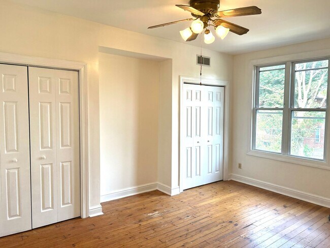 Building Photo - Incredible Shadyside Home!