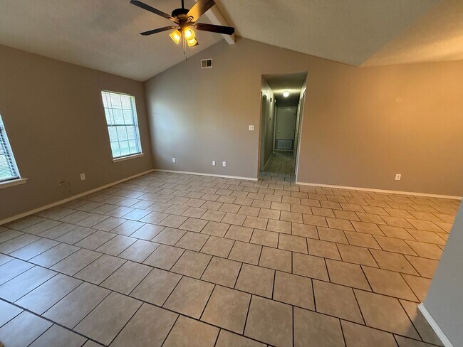 Building Photo - 1826 Ingalls Ln