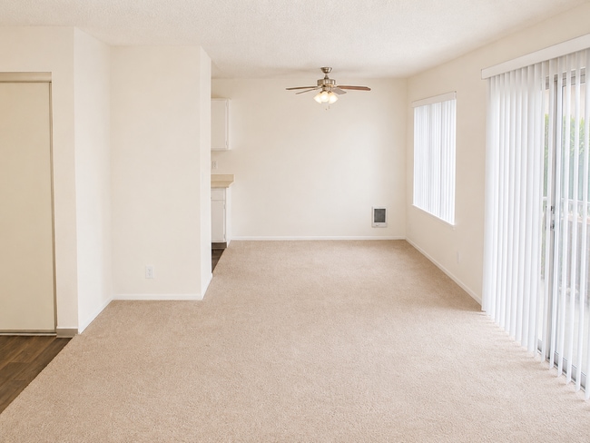 Interior Photo - Woodlake Apartments