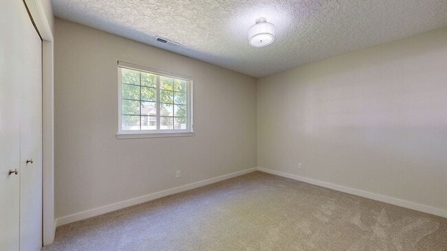 Building Photo - 510 Hogan Ct