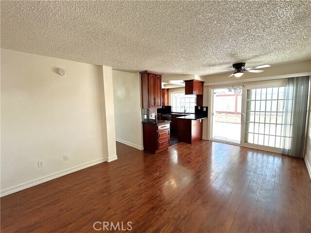 Building Photo - 3214 Canary Ct