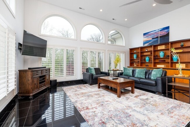 Building Photo - Located in the gated Valhalla community in Brentwood