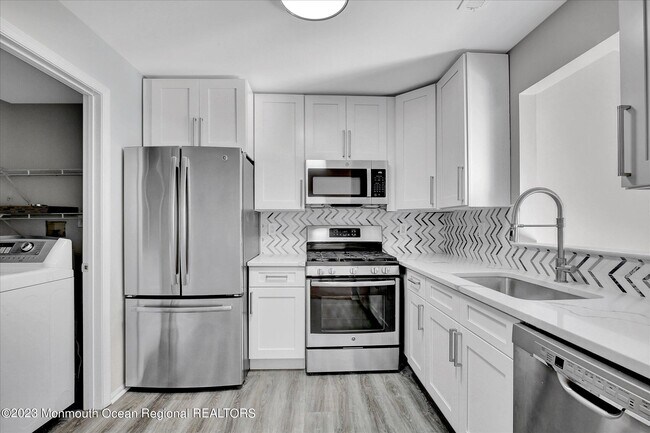 Building Photo - 7 Pagoda Ln