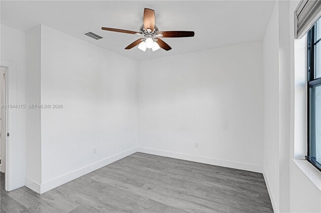 Building Photo - 4518 E Aqua Bella Ln