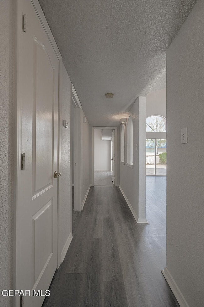 Building Photo - 1549 Via Appia St