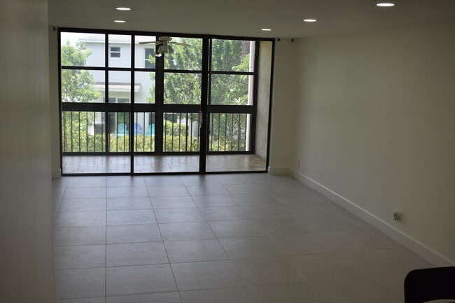 Building Photo - 4381 Trevi Ct