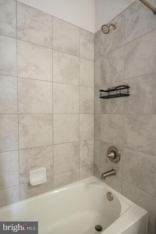 Building Photo - 14911 River Walk Way