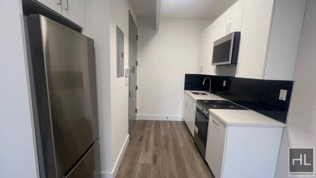 Primary Photo - 1 bedroom in BROOKLYN NY 11226