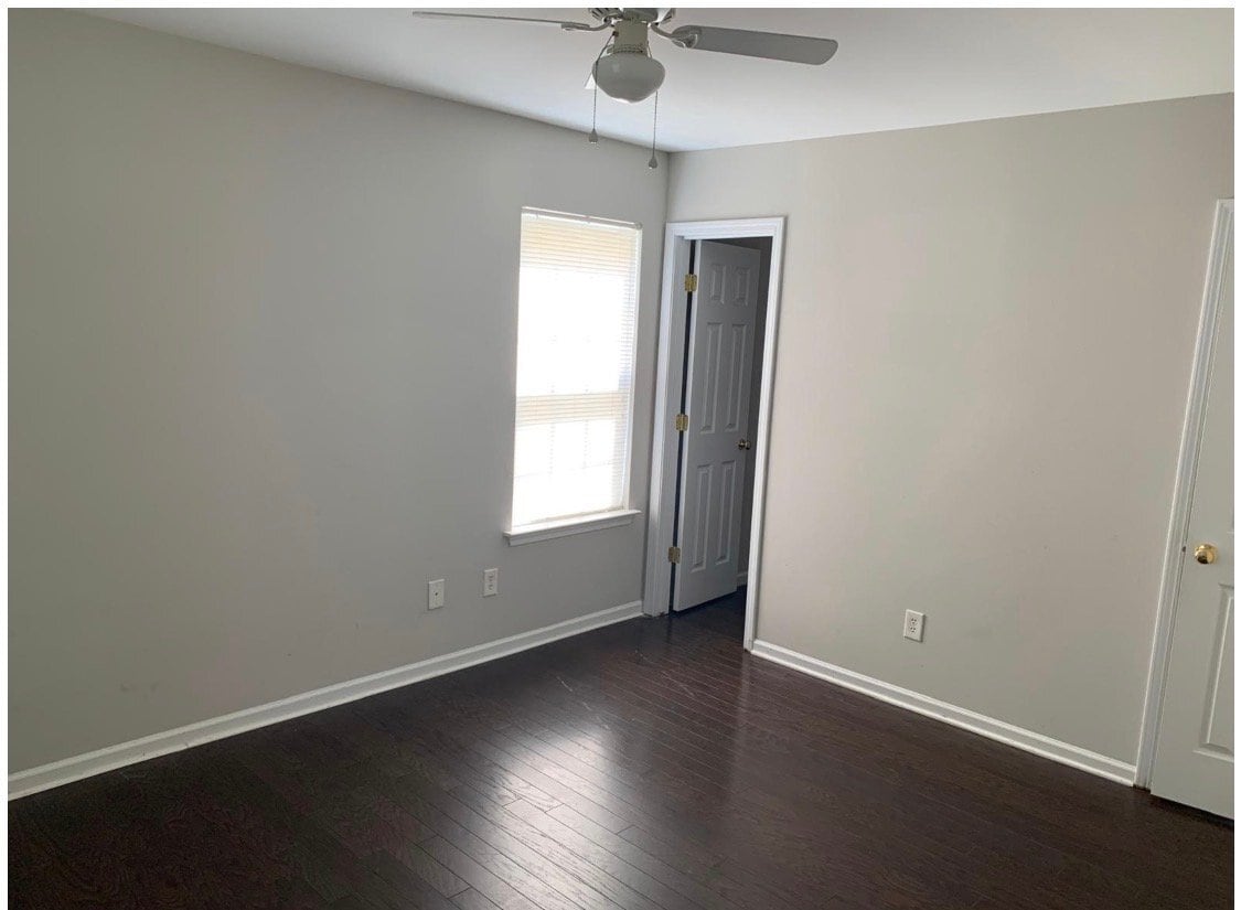 Building Photo - 228 Pangle Dr