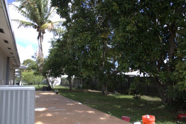 Building Photo - 19827 SW 118th Pl