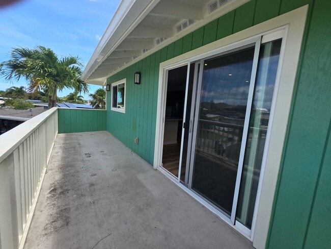 Building Photo - 1030 Kahili Pl