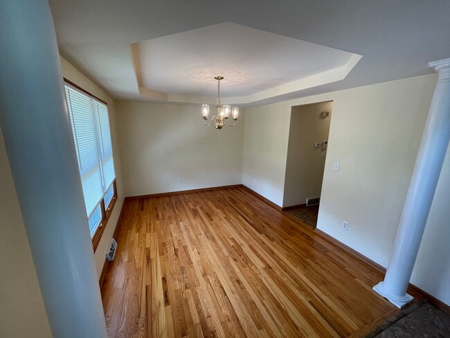 Building Photo - Spacious Home Ready to Rent! Don’t Miss Out!