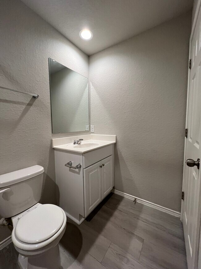 Building Photo - 5834 Machaela Trace