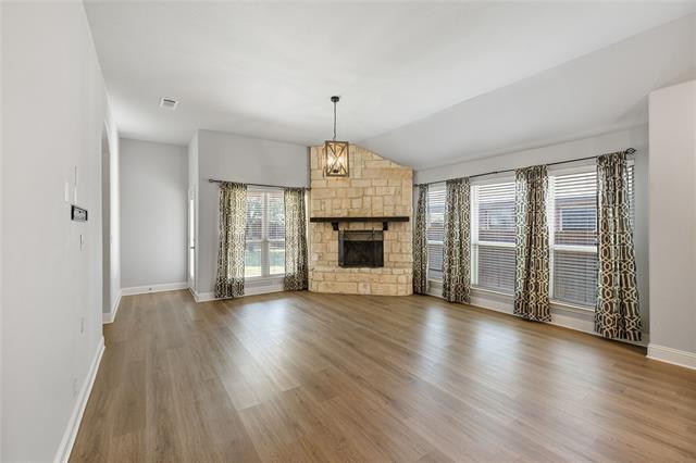 Building Photo - 300 Kelvington Dr