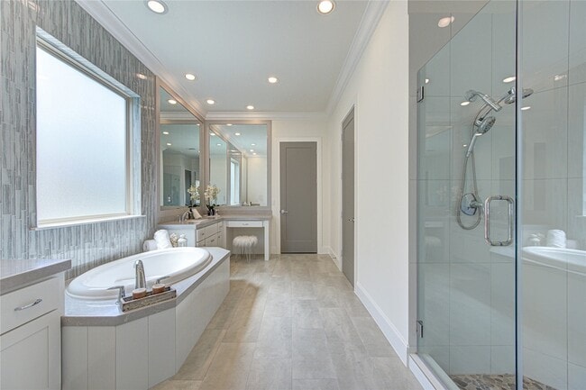 Building Photo - 13703 Northwood Meadow Cir