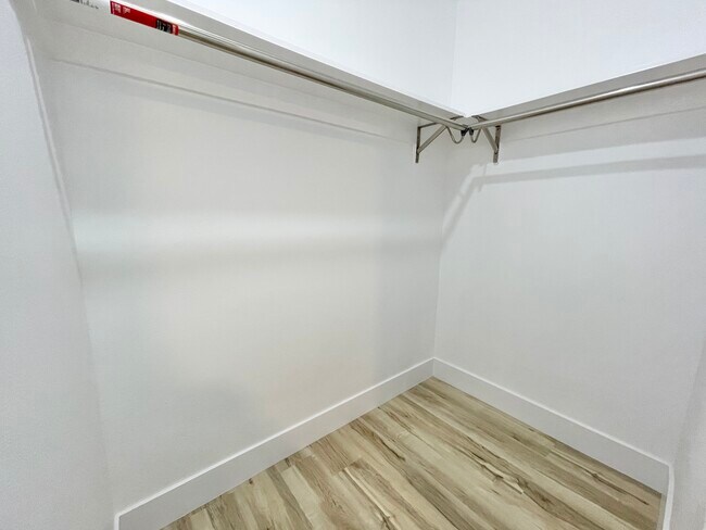 Building Photo - 634 Flower Ave Venice, CA 90291