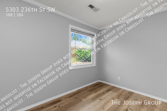 Building Photo - 5303 236th St SW