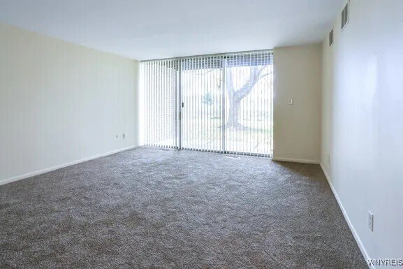 Building Photo - 1525 Amherst Manor Dr