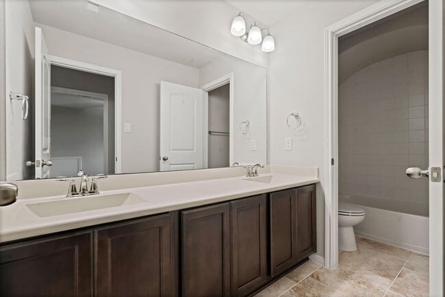 Building Photo - 14108 N Crater Lake Trail