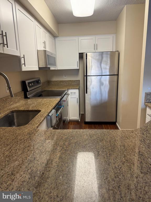 Building Photo - 2100 Langston Blvd.