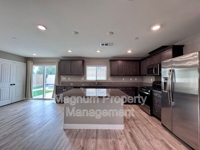 Building Photo - 29357 Cavalry Cir