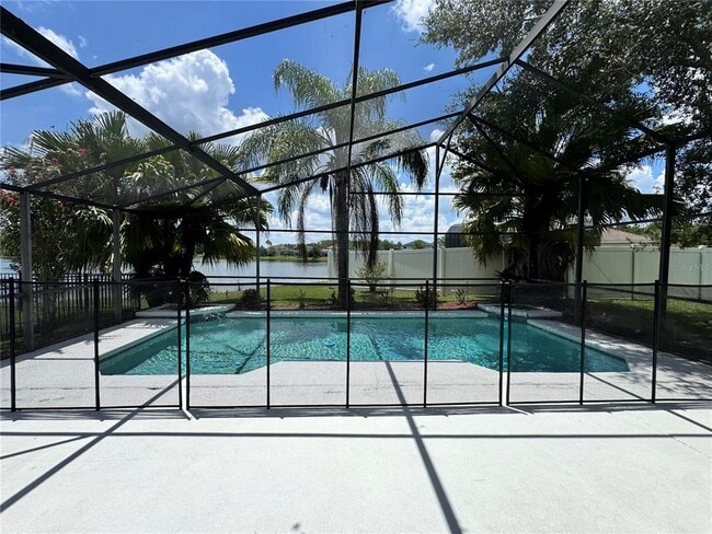 Building Photo - 520 Canary Island Ct