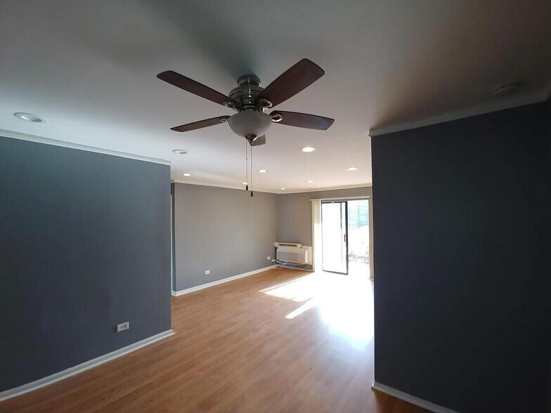 Living Room - 2245 Nichols Rd