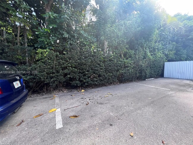 Building Photo - 6310 SW 79th St
