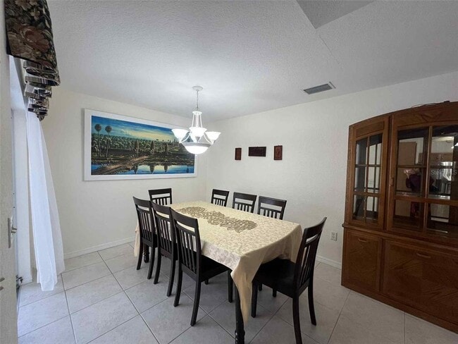 Building Photo - 6557 Freeport Dr