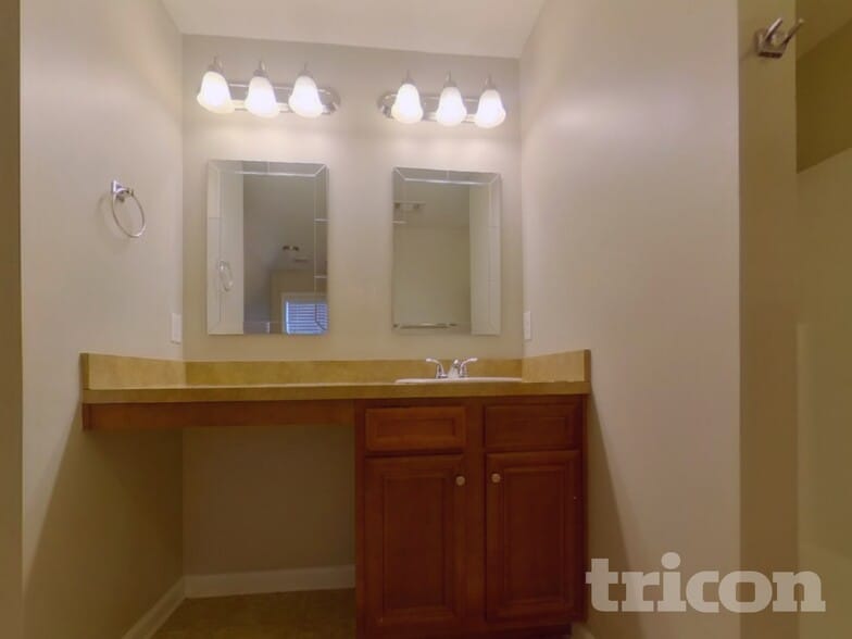 Building Photo - 169 Belmont Hills Ct