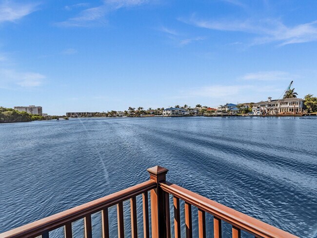 Building Photo - 3602 S Ocean Blvd