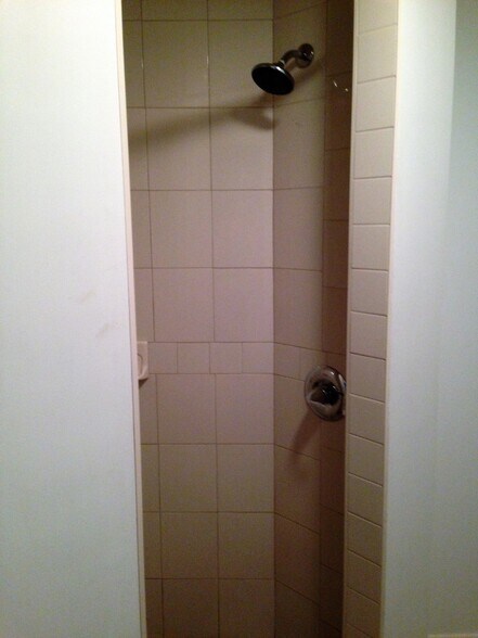 Building Photo - 3213 Josephine St