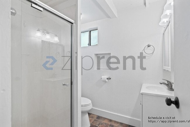 Building Photo - 7840 Church St