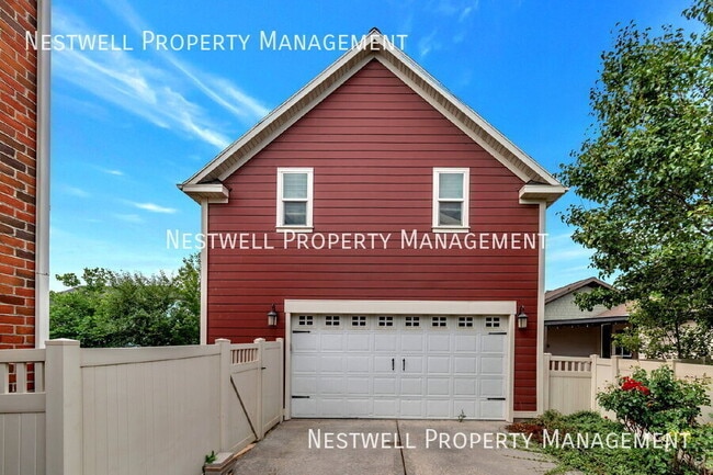 Building Photo - 11514 S Lake Run Rd