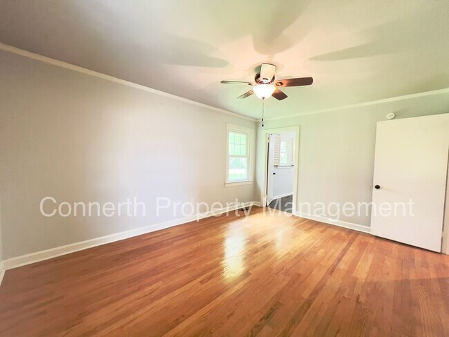 Building Photo - 2880 Trough Springs Rd