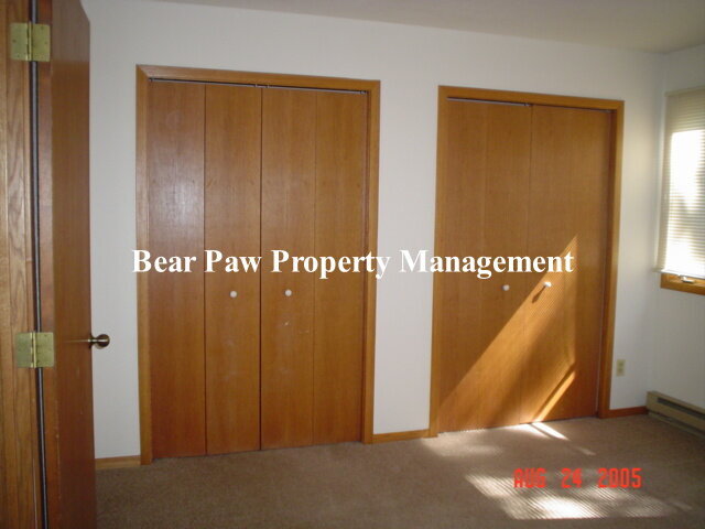 Building Photo - Great 2 bedroom Condo in North Evergreen!!