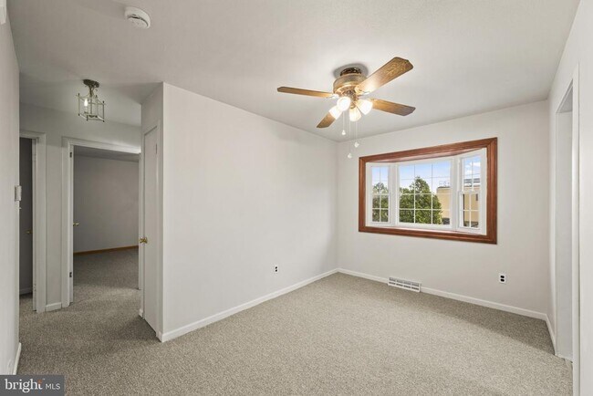 Building Photo - 9608 9th Ave