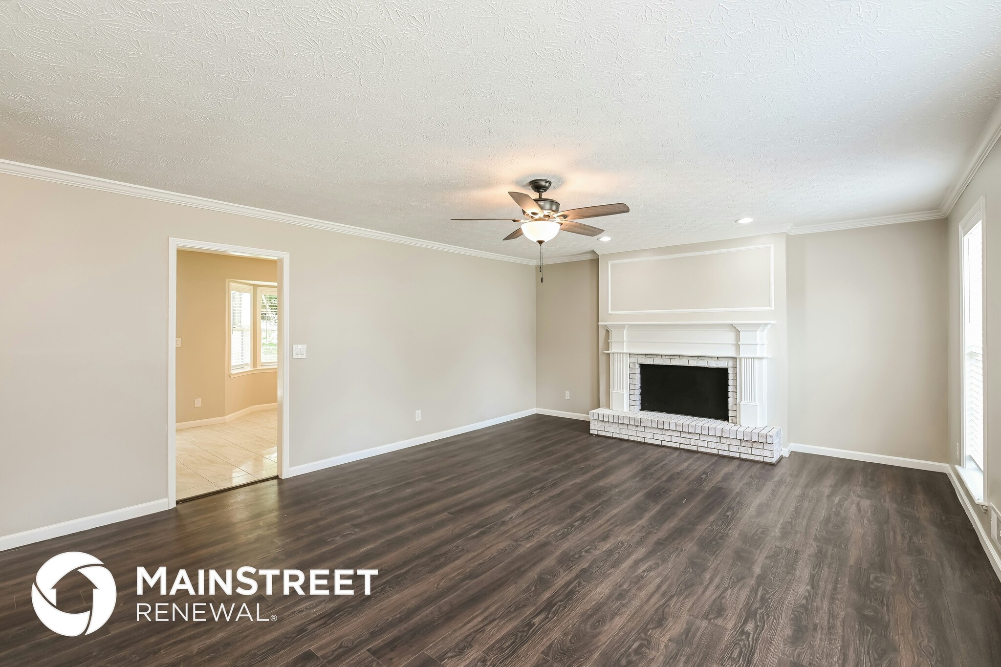 Building Photo - 493 Stonemill Manor