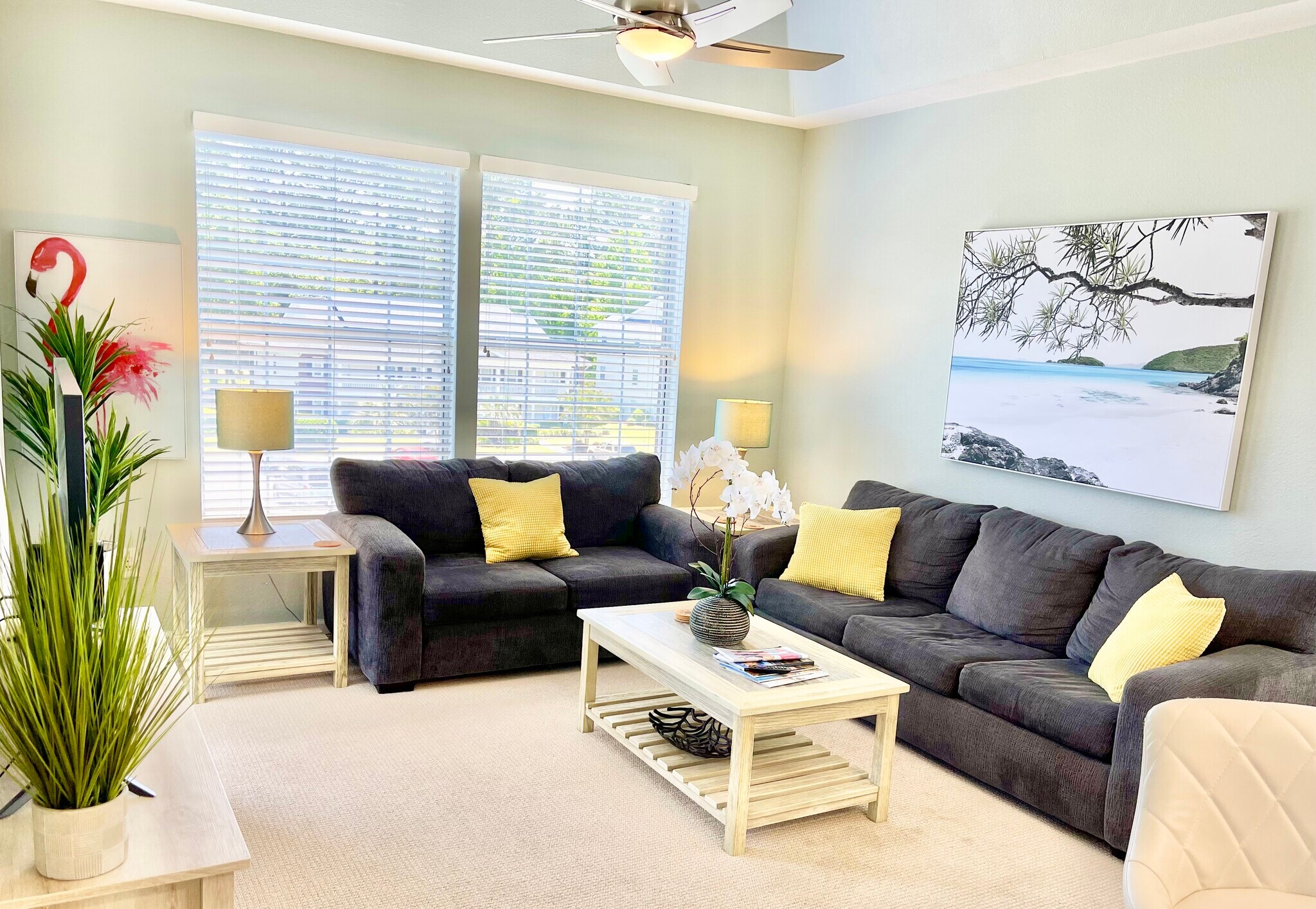 Building Photo - 1298 River Oaks Dr