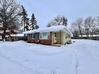 Building Photo - 3057/3059 Goodman Ave SW