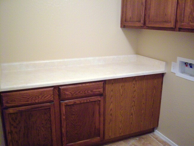 Building Photo - COMING SOON!! 4 BED 3 BATH, 2 CAR GARAGE IN SAN TAN VALLEY