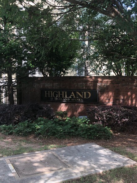 Building Photo - 375 Highland Ave NE