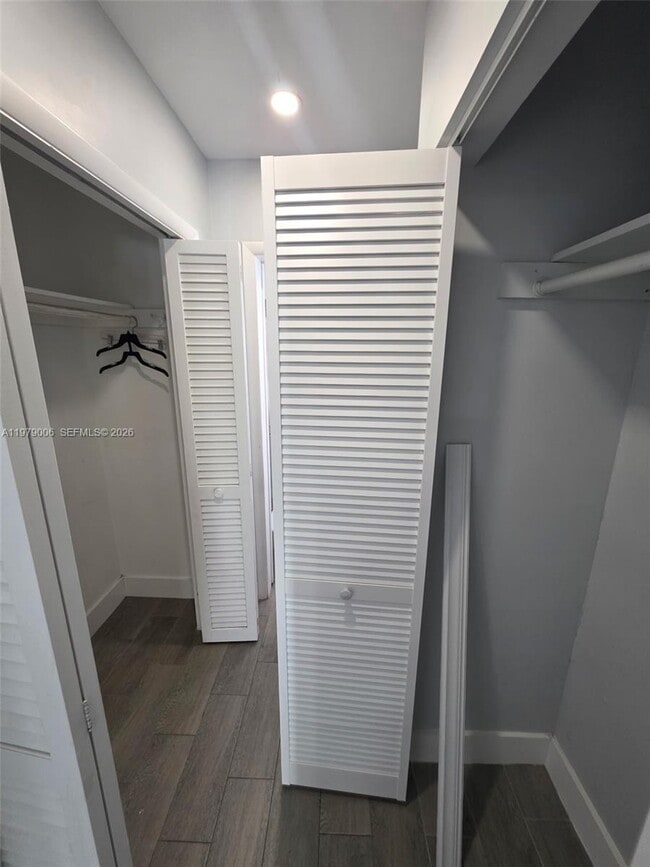 Building Photo - 9321 SW 26th St