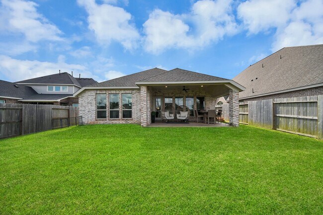 Building Photo - 1711 Rustling Creek Dr