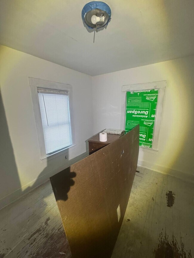 Building Photo - 834 Remington Ave