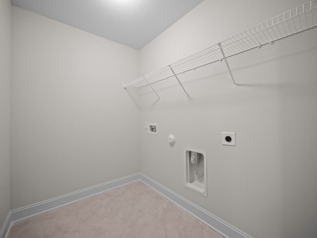 Building Photo - Welcome to Verrazzano Lane!